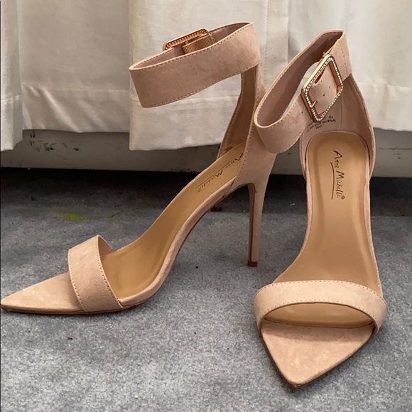 Anne Michelle Strappy Tan Even Heels - Picture 1 of 6